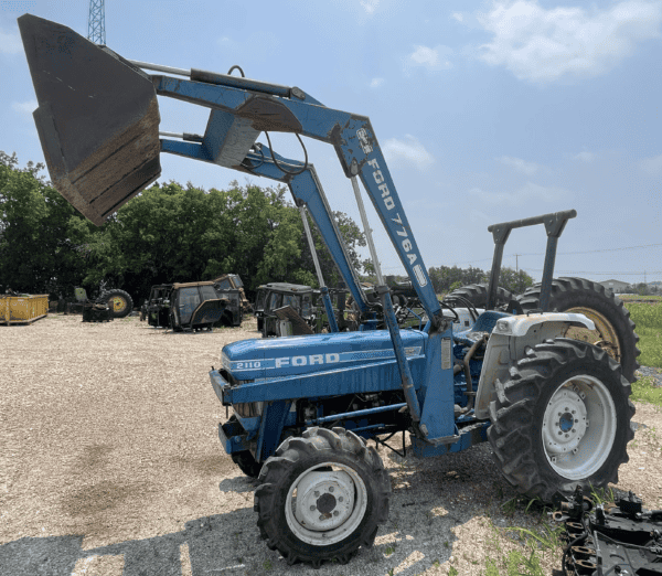 Ford New Holland 2110