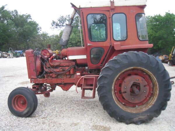 International Harvester 1456