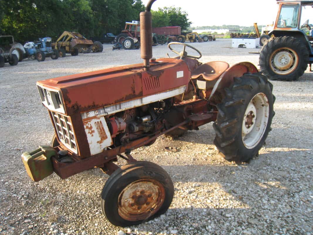 International Harvester 284