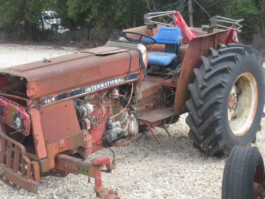 International Harvester 684