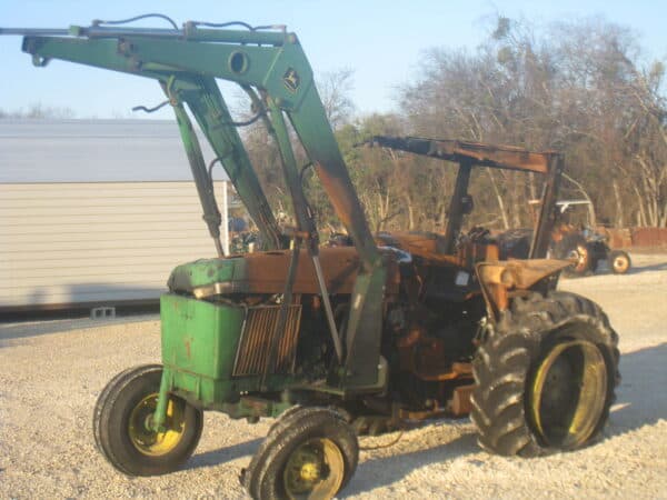 John Deere 2355