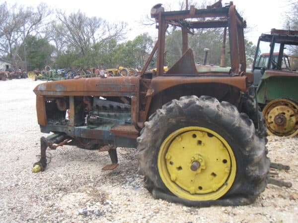 John Deere 2950