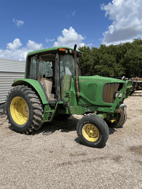 John Deere 6320